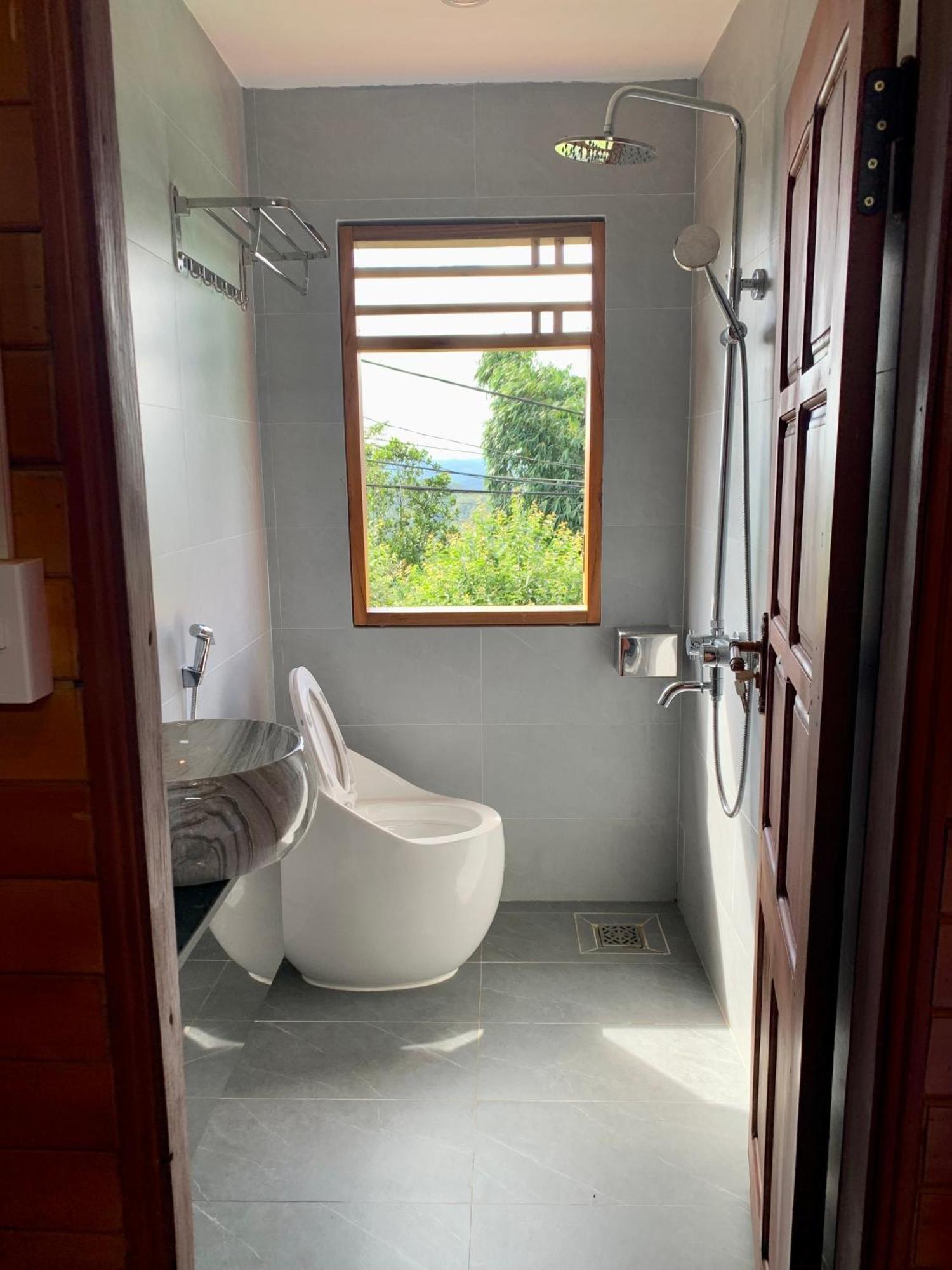 Chan May Homestay Mang Den Kon Von Kla Екстер'єр фото